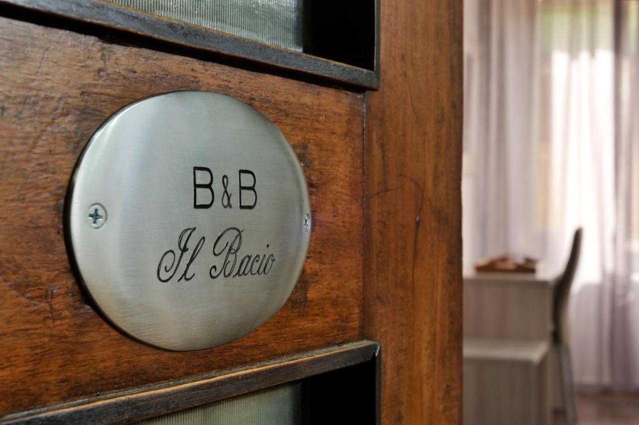 B&B Il Bacio Di Napoli Εξωτερικό φωτογραφία